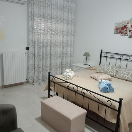 Casa Vacanza Luna2 Palagiano Exterior foto