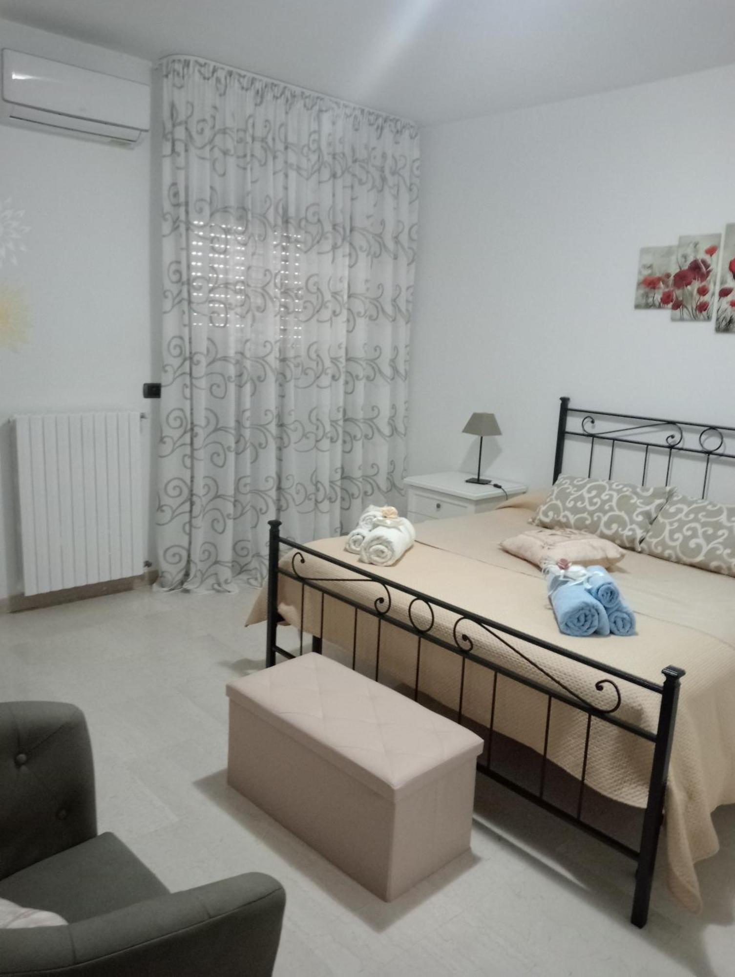 Casa Vacanza Luna2 Palagiano Exterior foto